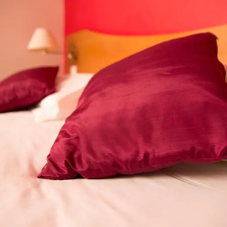 Le Clocher De Rodez Centre Gare