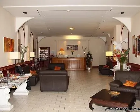 Le Clocher De Rodez Centre Gare 3*