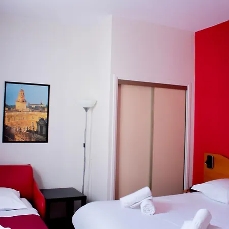 Le Clocher De Rodez Centre Gare טולוז