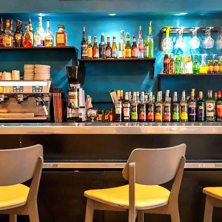 מלון Le Clocher De Rodez Centre Gare 3*