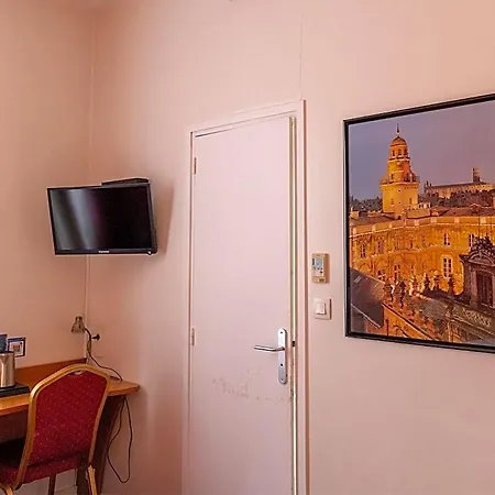 Le Clocher De Rodez Centre Gare ホテル トゥールーズ