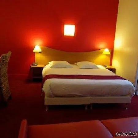 Le Clocher De Rodez Centre Gare