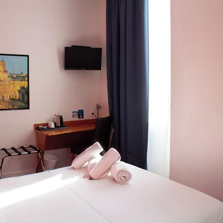 Hotel Le Clocher De Rodez Centre Gare