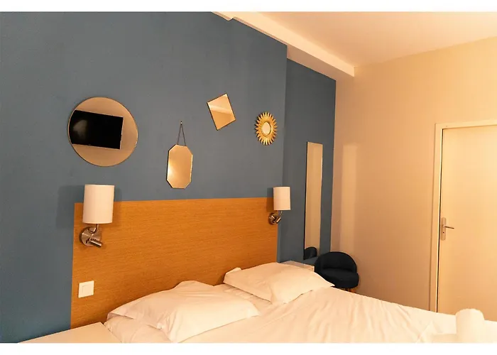 Le Clocher De Rodez Centre Gare