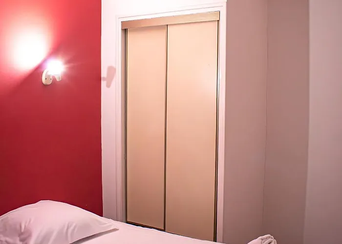 Le Clocher De Rodez Centre Gare 3*