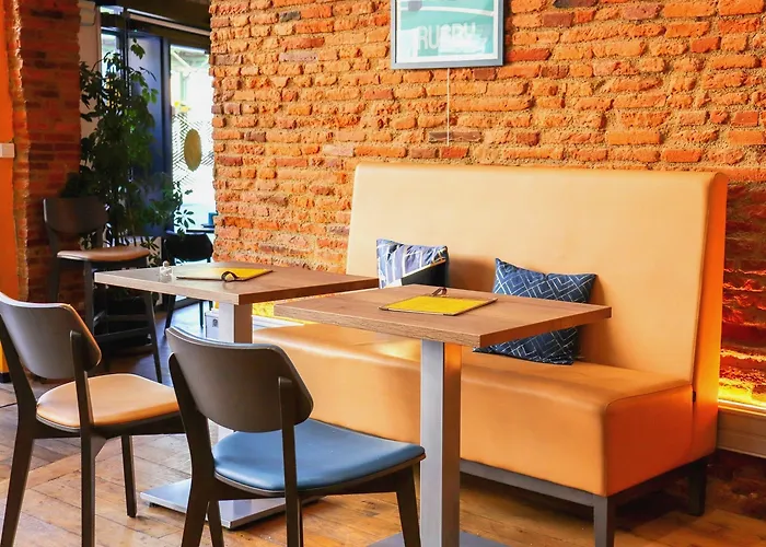 Le Clocher De Rodez Centre Gare Hotel