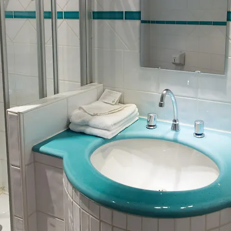 Le Clocher De Rodez Centre Gare Hotel 3*