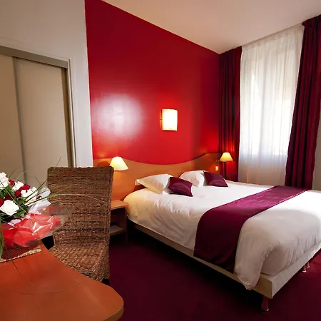 Hotel Le Clocher De Rodez Centre Gare 3*