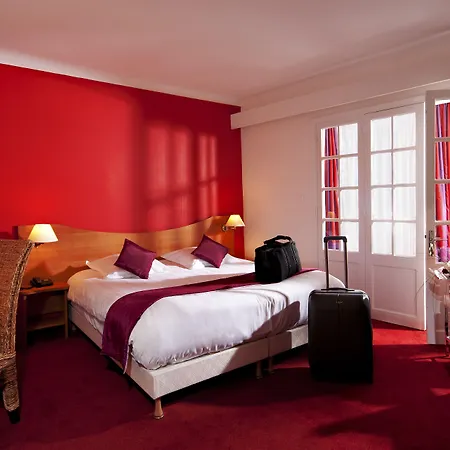 酒店 Le Clocher De Rodez Centre Gare 3*