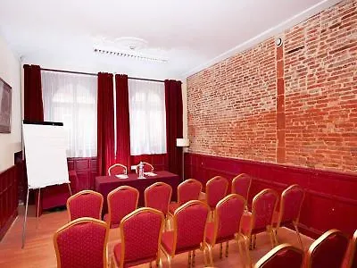Le Clocher De Rodez Centre Gare Toulouse