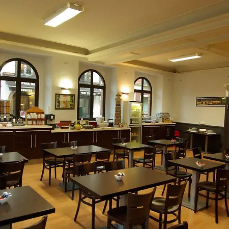 Le Clocher De Rodez Centre Gare Hotel 3*