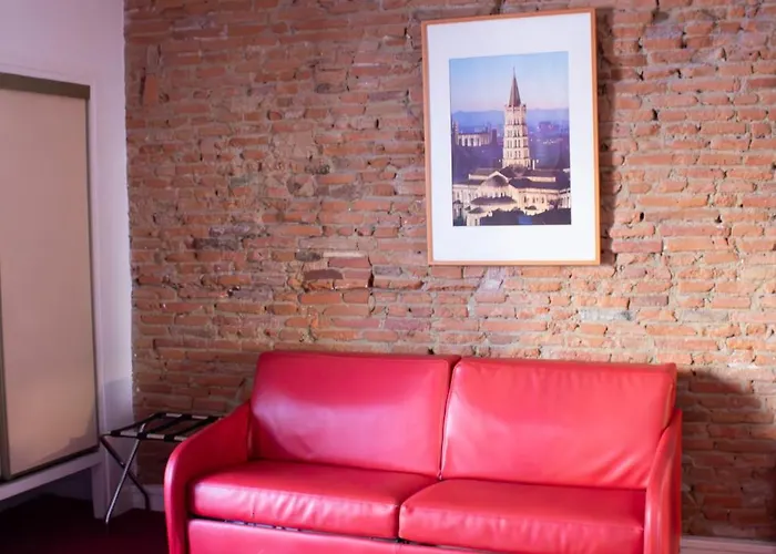 Le Clocher De Rodez Centre Gare Hotel 3*