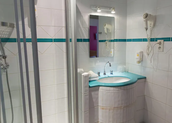 Le Clocher De Rodez Centre Gare 3*