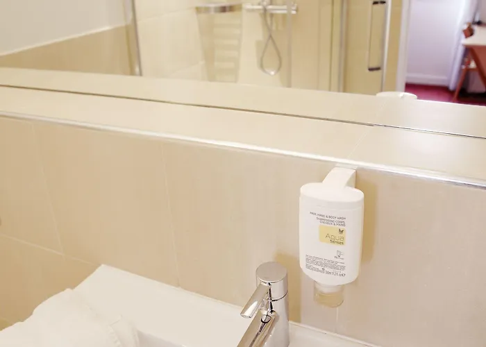 Le Clocher De Rodez Centre Gare Toulouse